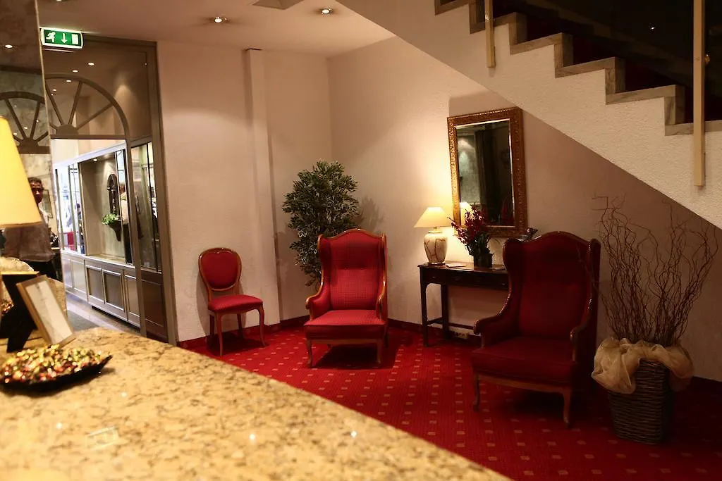 Hotel Ambiente Garni-1