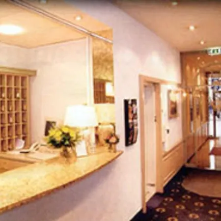 Hotel Ambiente Garni-3
